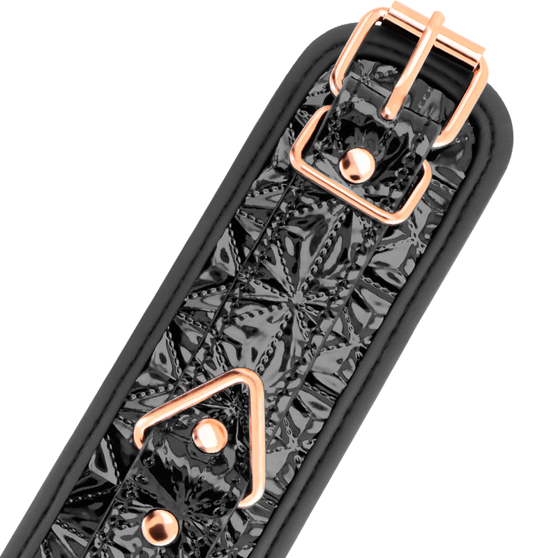 Catuse BDSM din Piele Vegana cu Captuseala Neopren - BEGME - BDSM - Sensivo