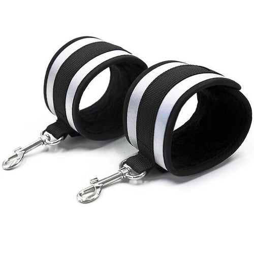 Catuse pentru Maini Gri din Neopren - Ohmama Fetish - BDSM - Sensivo